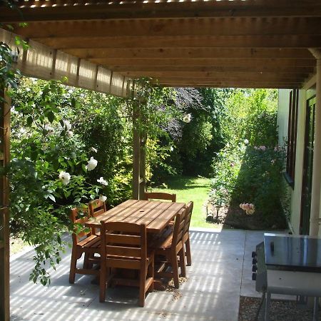 Villa in the Vines Martinborough Esterno foto